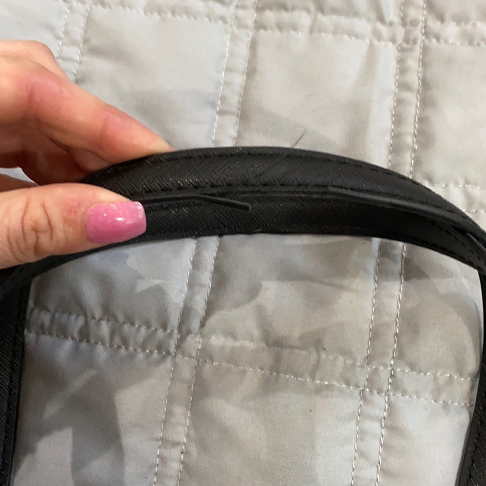 Michael Kors purse - Picture 12 of 12